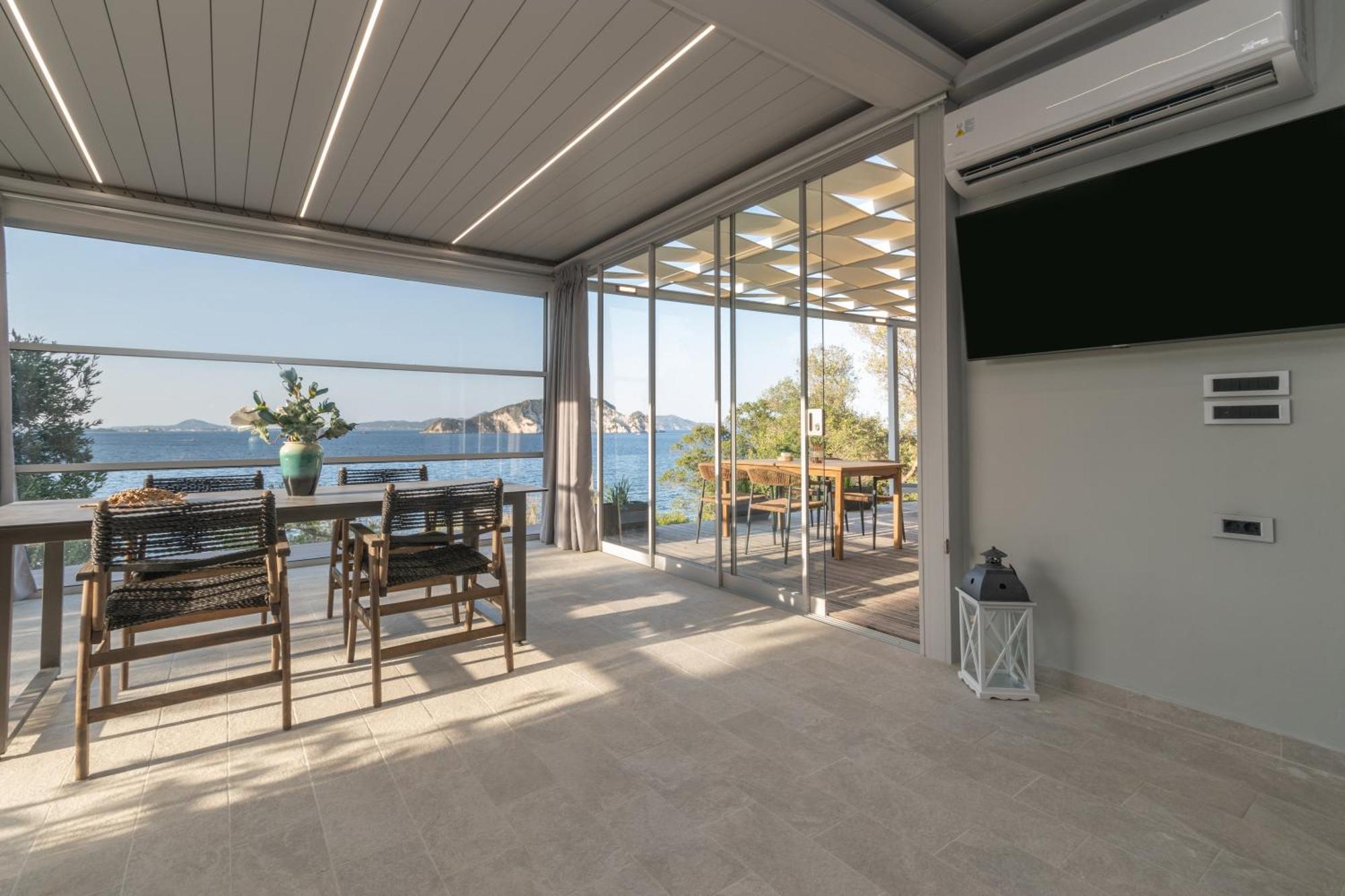 Cavo- With Private Sea Access *