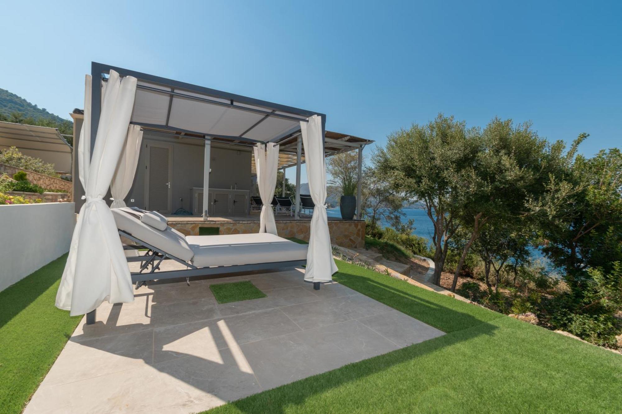 Vila Cavo- With Private Sea Access Marathiás
